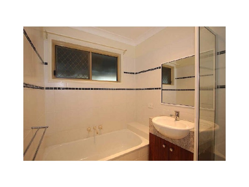 4 Coyle Court, Browns Plains QLD 4118