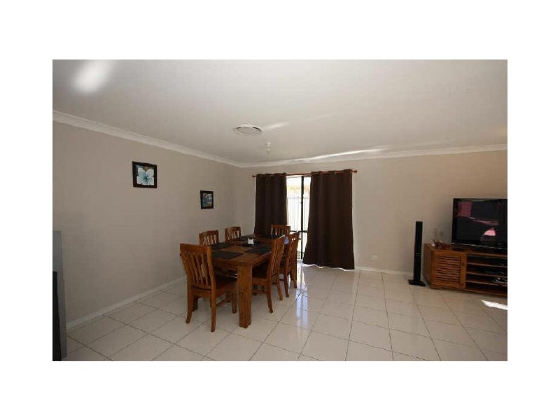 34 St John’s Way, Boronia Heights QLD 4124