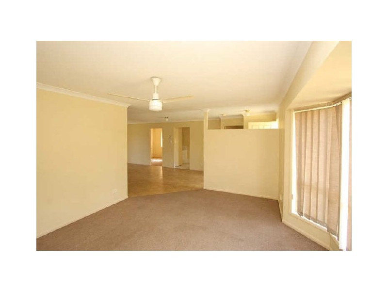 23 Billabong, Crestmead QLD 4132