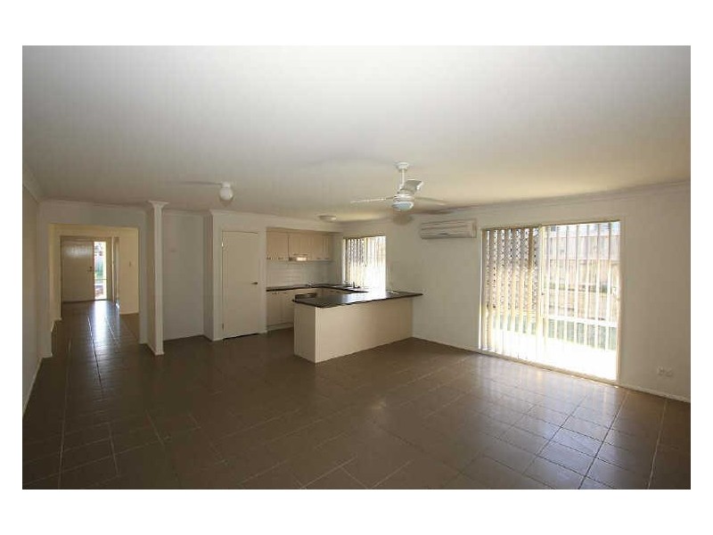 12 Brodie Court, Hillcrest QLD 4118