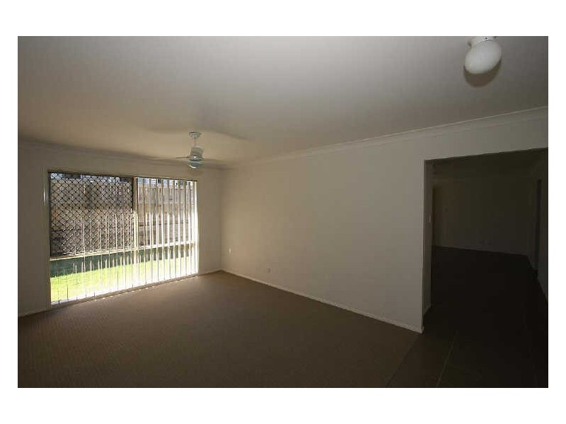 12 Brodie Court, Hillcrest QLD 4118