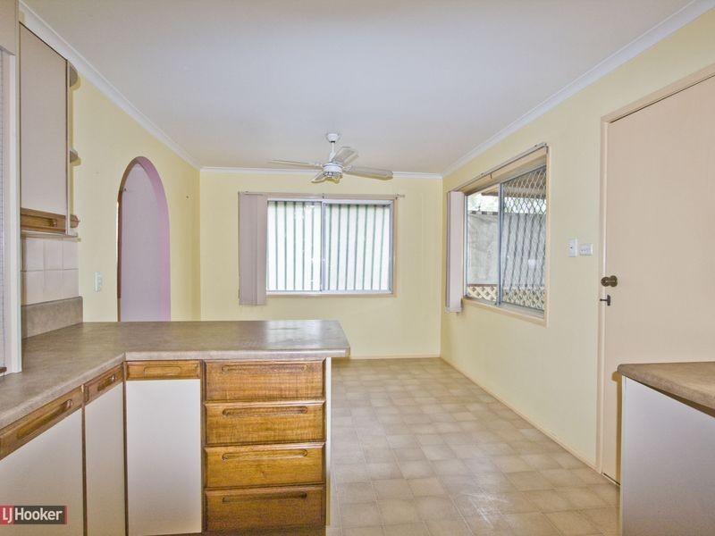 12 Woodview Street, Browns Plains QLD 4118