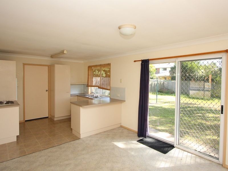 18 Gingko Court, Regents Park QLD 4118