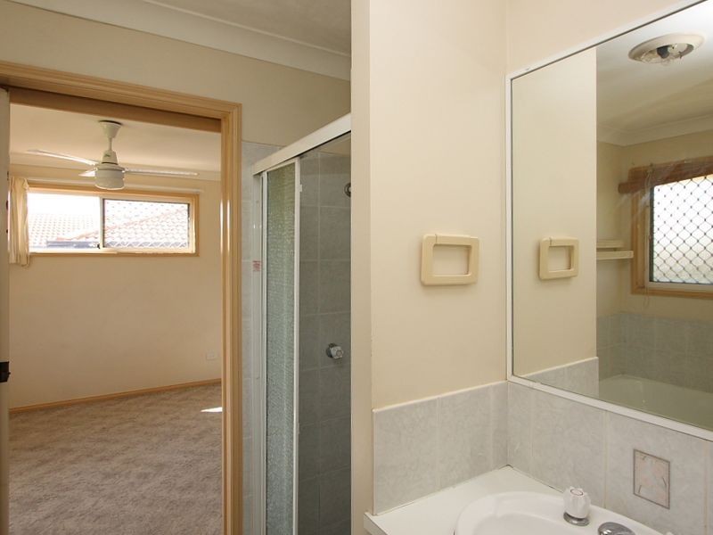 18 Gingko Court, Regents Park QLD 4118