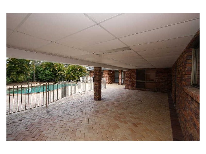 87 Hubner Road, Park Ridge QLD 4125