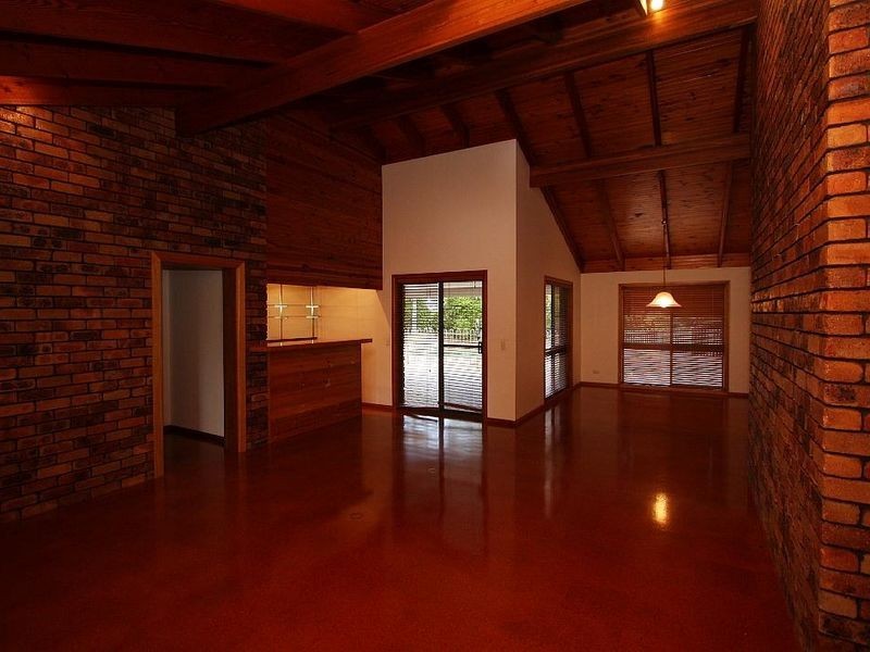 87 Hubner Road, Park Ridge QLD 4125