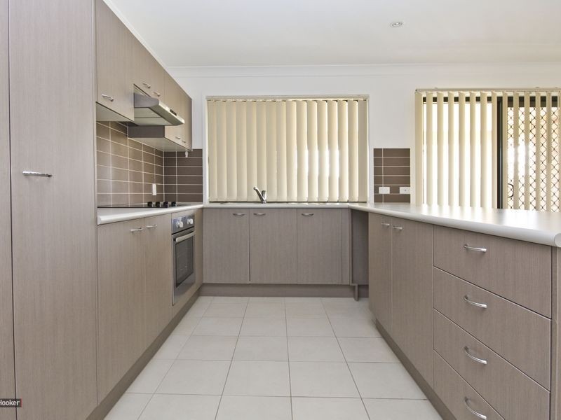 13 Weir Close, Berrinba QLD 4117