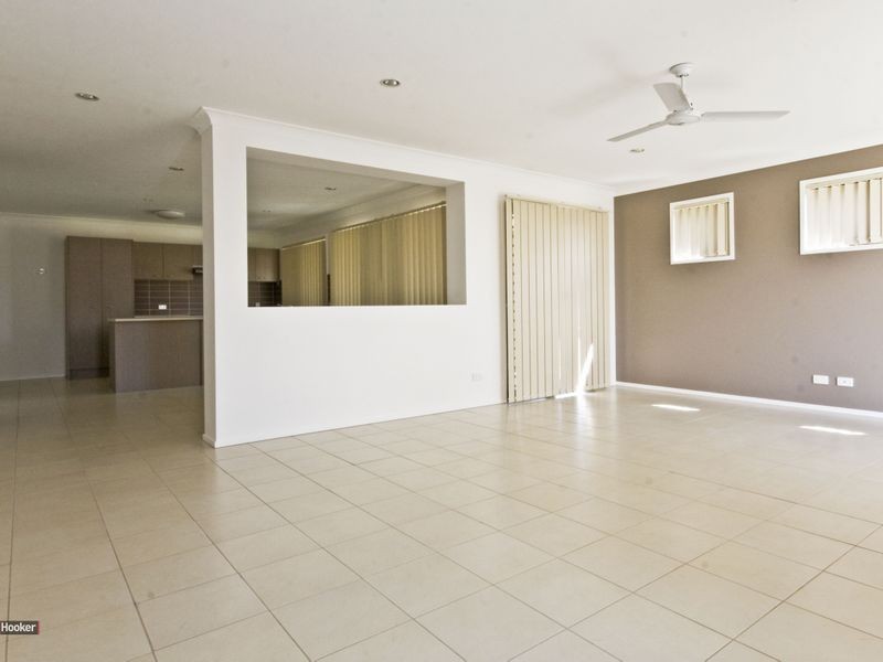 13 Weir Close, Berrinba QLD 4117