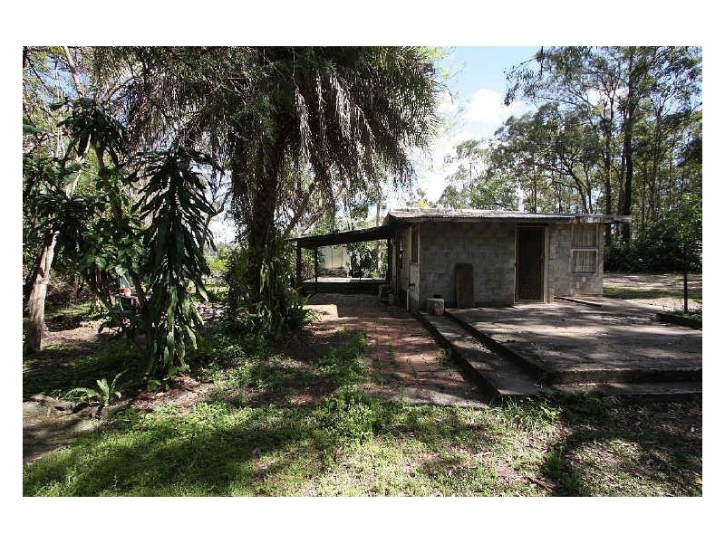 800 Wembley Road, Browns Plains QLD 4118