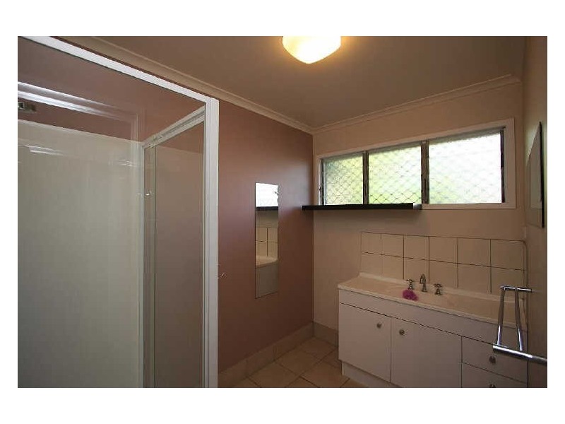 12 Paterson Street, Woodridge QLD 4114