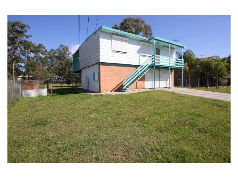 6 Tamarind Street, Marsden QLD 4132