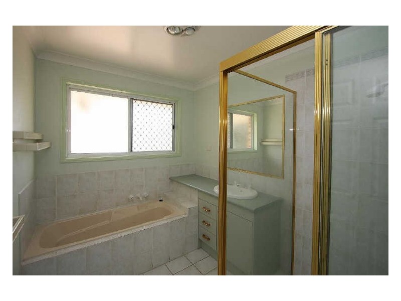 1 Geranium Street, Calamvale QLD 4116