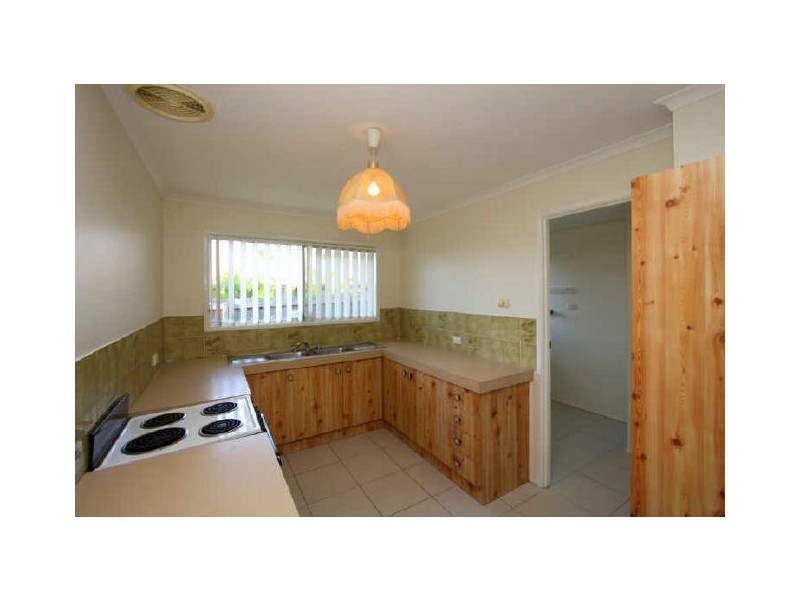 65 Estramina Road, Regents Park QLD 4118