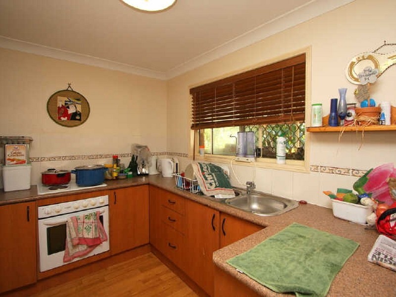 332 Middle Road, Boronia Heights QLD 4124