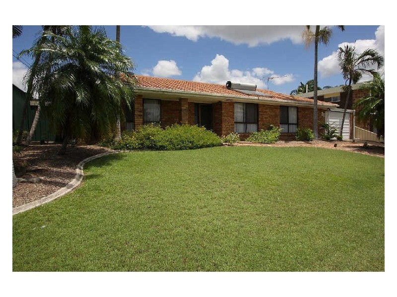 25 Dryade Street, Regents Park QLD 4118