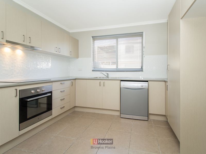 6 Kyogle Street, Crestmead QLD 4132