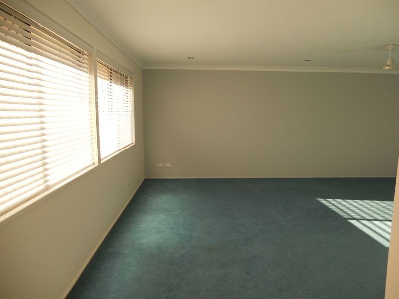 89 Flinders Crescent, Boronia Heights QLD 4124