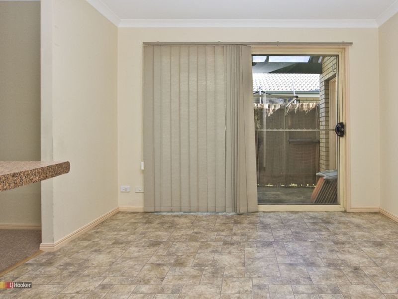 1/5 Billabong Drive, Crestmead QLD 4132