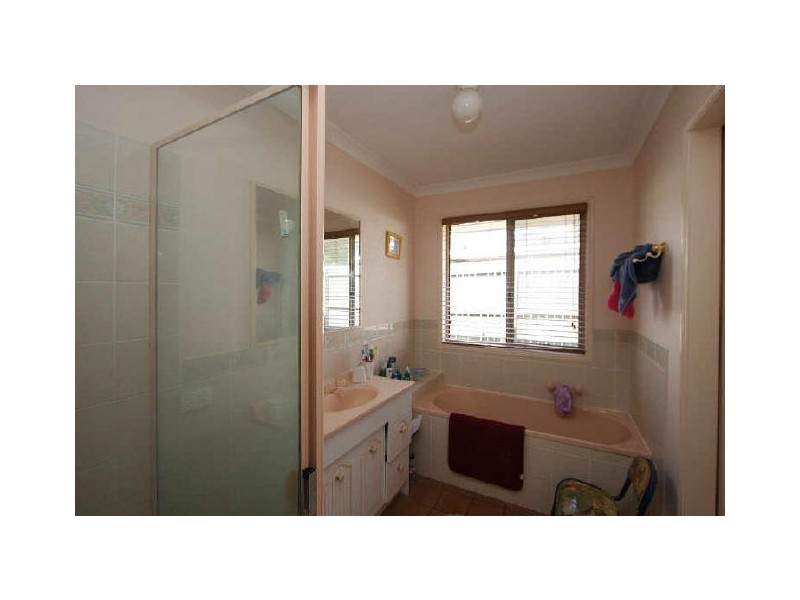 50 Murrumbidgee Street, Hillcrest QLD 4118