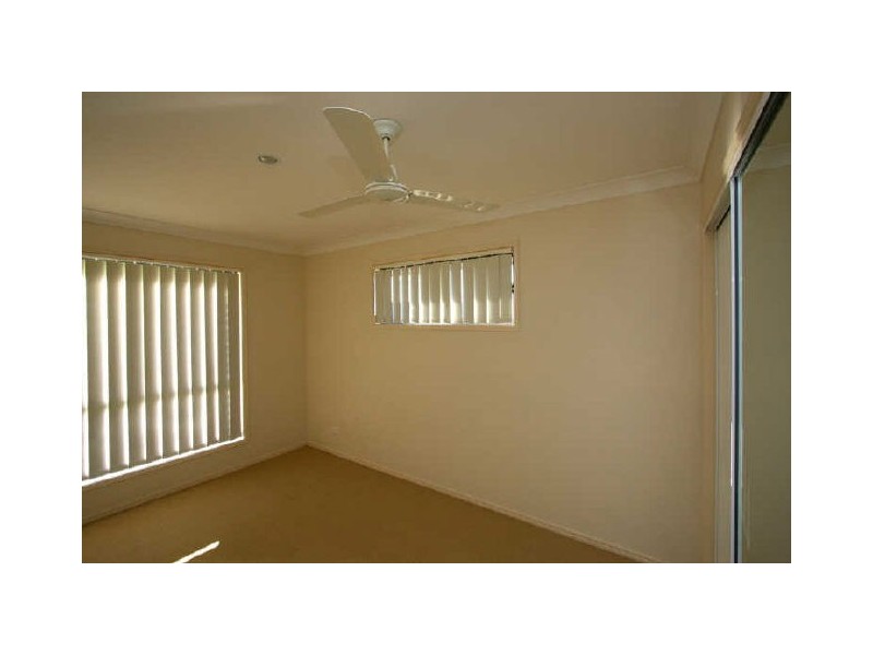 54 Lockyer Place, Crestmead QLD 4132