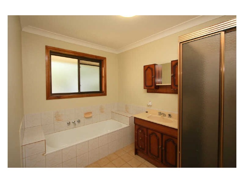 172 Goodna Road, Greenbank QLD 4124