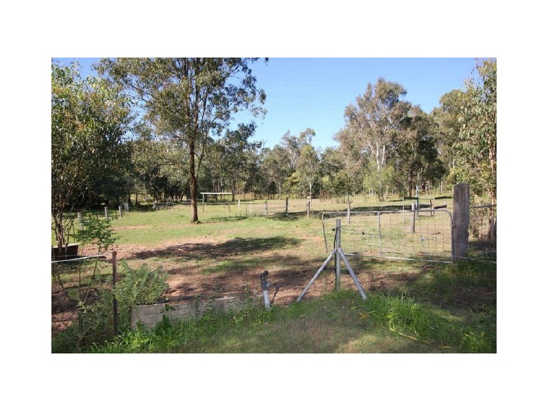 1 Braemar Rd, North Maclean QLD 4280