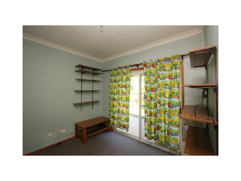 1 Braemar Rd, North Maclean QLD 4280