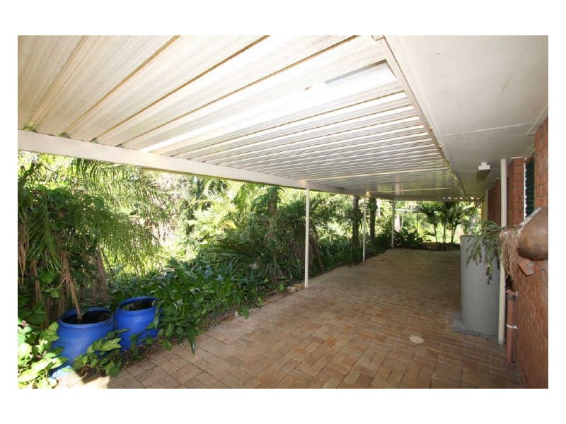 32 Bushmills Court, Hillcrest QLD 4118