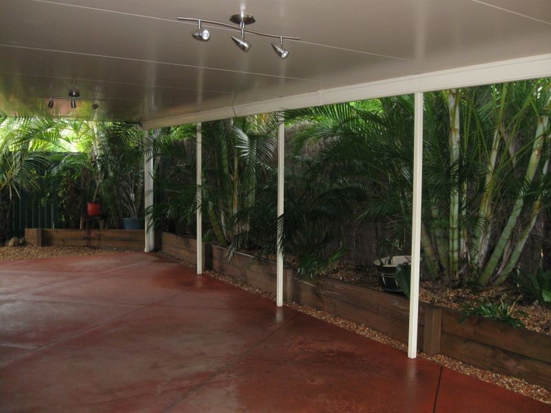 29 Regency Drive, Regents Park QLD 4118