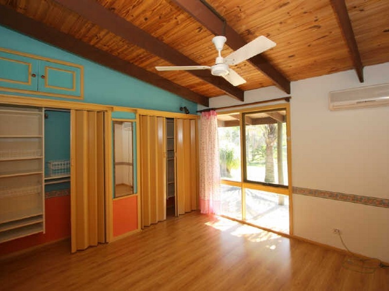 52 Hives Road, North Maclean QLD 4280