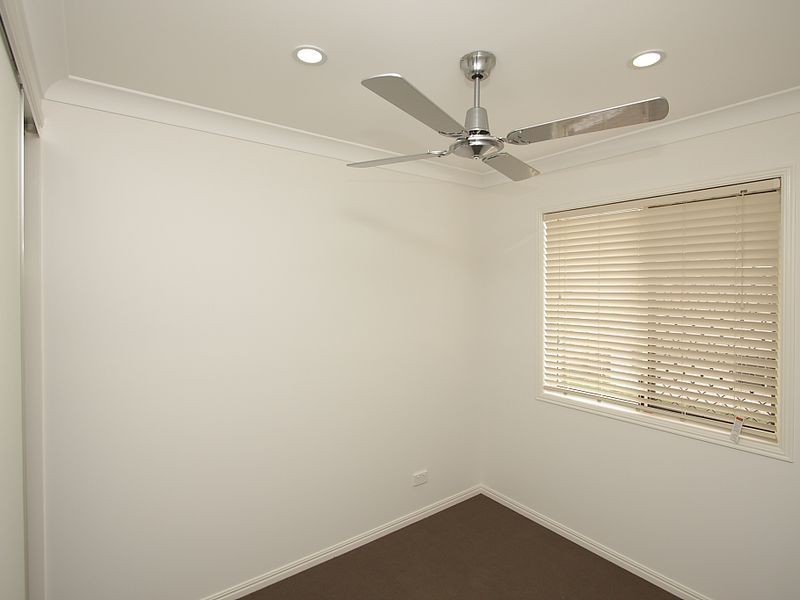 Unit 1/22 Charlton Place, Regents Park QLD 4118