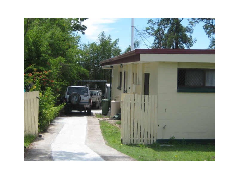 101 Conifer Street, Hillcrest QLD 4118