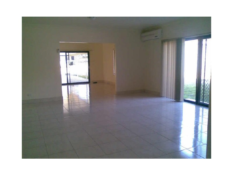 13-15 Sliprail Place, New Beith QLD 4124