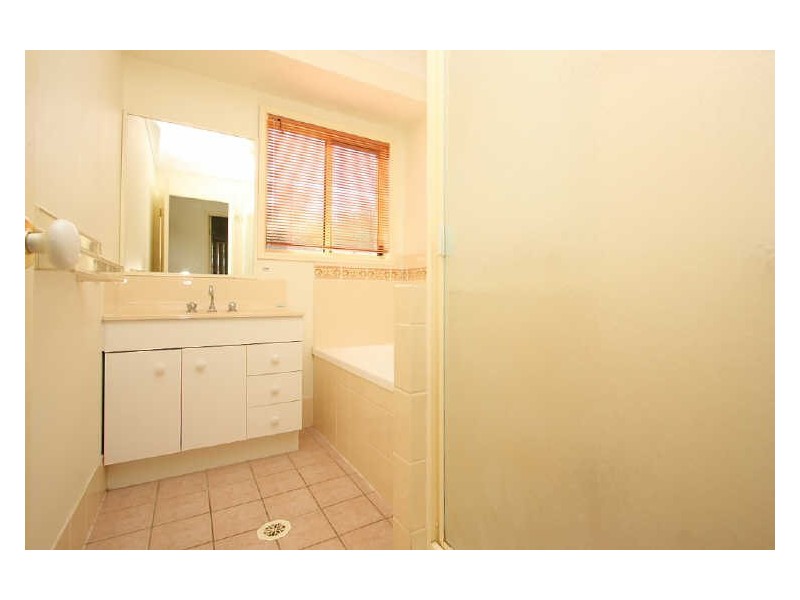 7 Whipbird Place, Doolandella QLD 4077