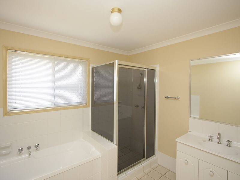 17 Faculty Circuit, Meadowbrook QLD 4131