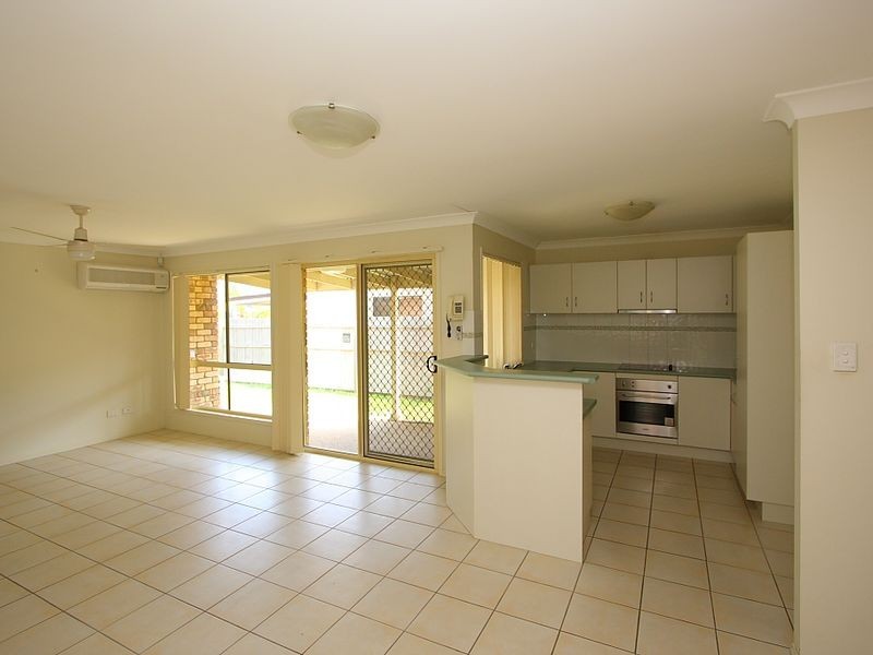 13 Diana Street, Springfield Lakes QLD 4300