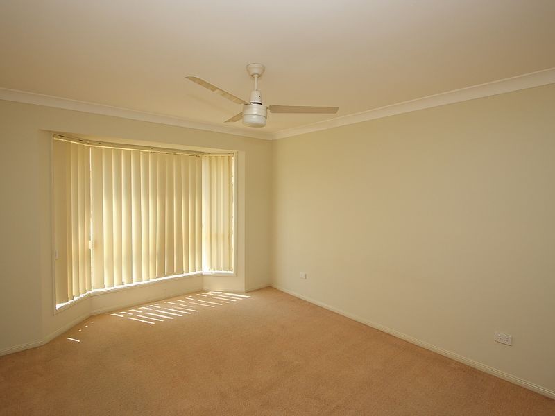 13 Diana Street, Springfield Lakes QLD 4300