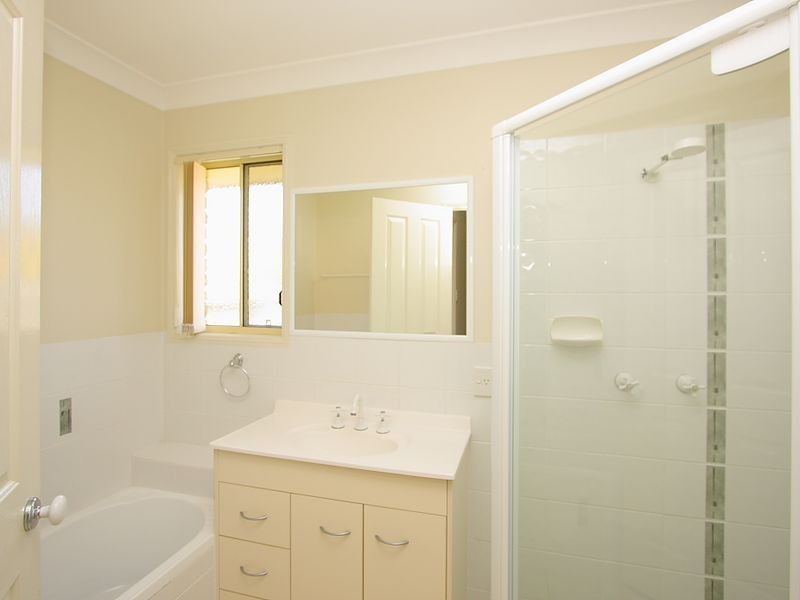 13 Diana Street, Springfield Lakes QLD 4300