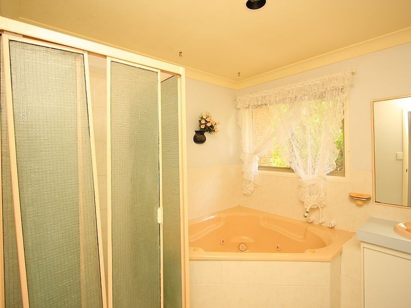 17 Wade Court, Boronia Heights QLD 4124