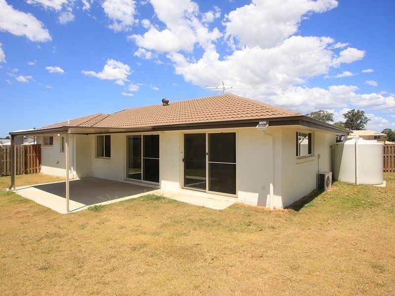 19 Rebecca Circuit, Eagleby QLD 4207