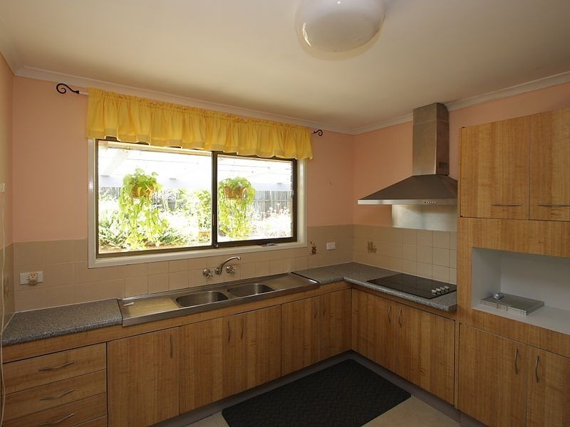 13 Letitia Street, Regents Park QLD 4118