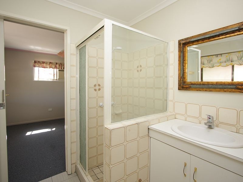 13 Letitia Street, Regents Park QLD 4118