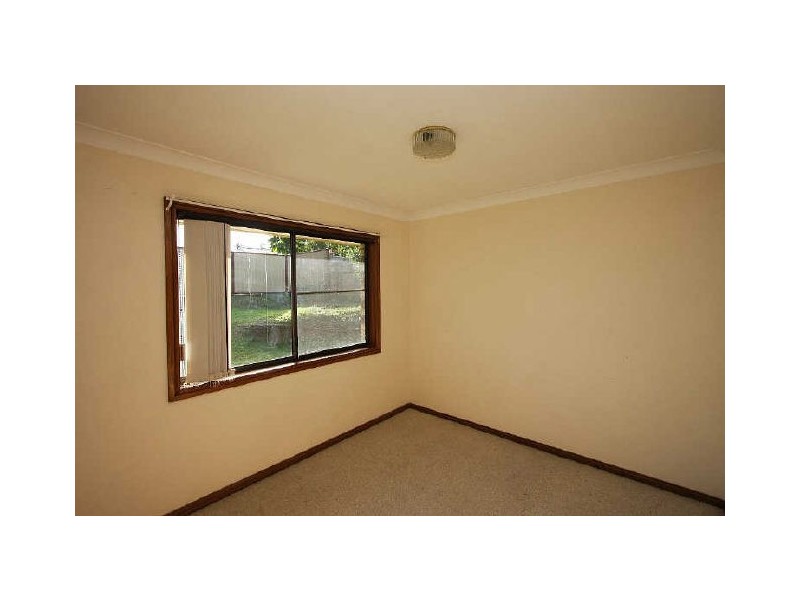 6 Aquila Court, Regents Park QLD 4118