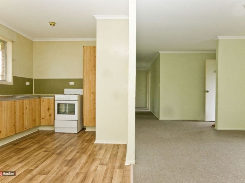 695 Browns Plains Rd, Browns Plains QLD 4118