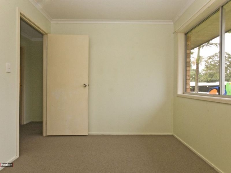 695 Browns Plains Rd, Browns Plains QLD 4118