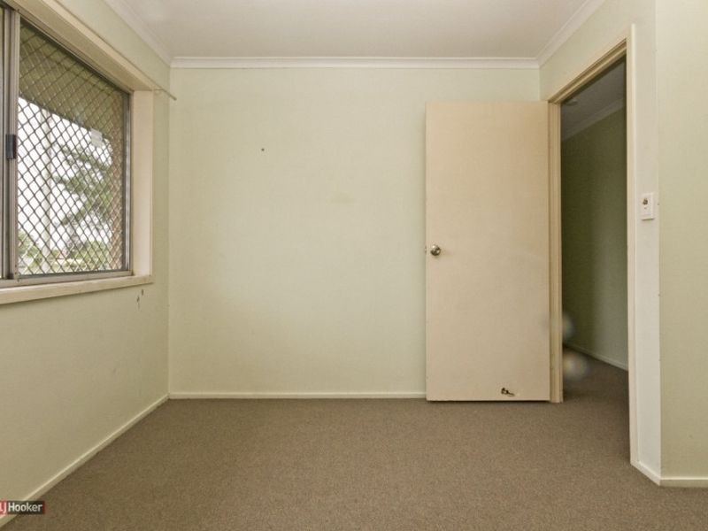 695 Browns Plains Rd, Browns Plains QLD 4118