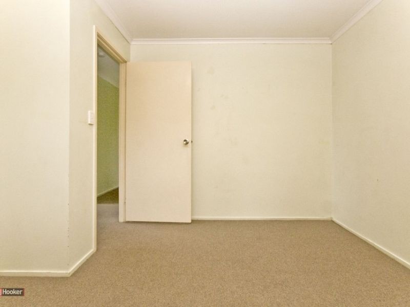 695 Browns Plains Rd, Browns Plains QLD 4118