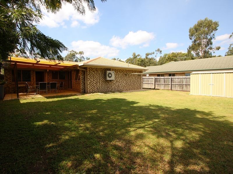 5 Jardine Court, Hillcrest QLD 4118