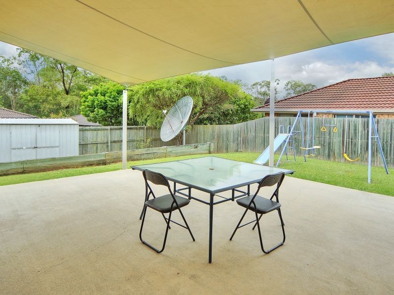 127 Lamberth Road, Regents Park QLD 4118