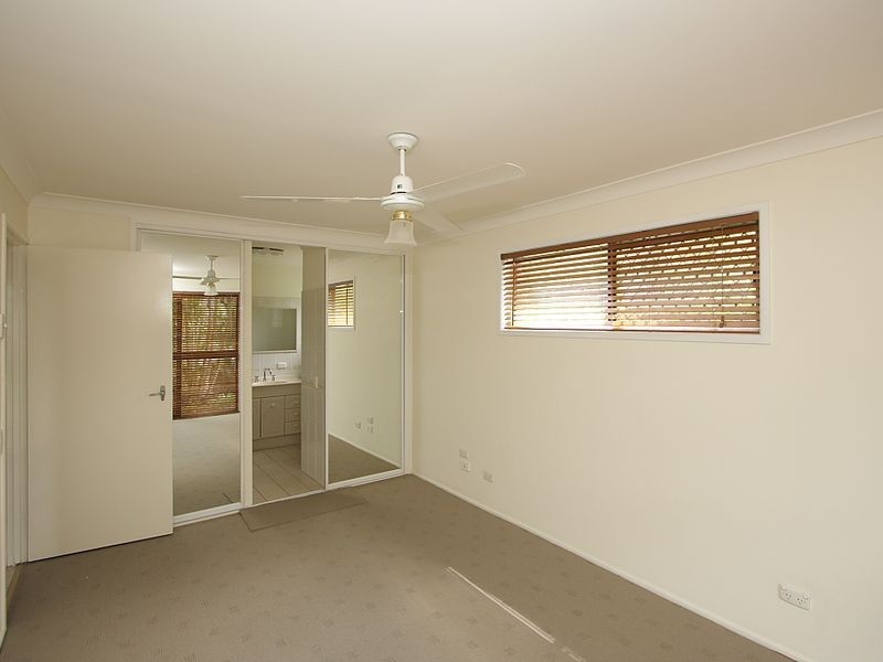 18 Hunter Road, Boronia Heights QLD 4124